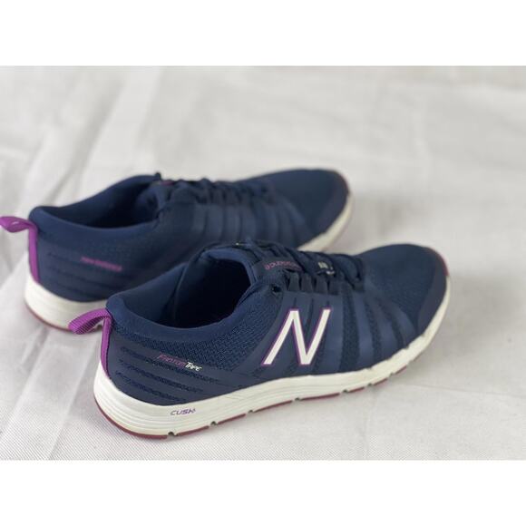 New Balance 811 FANTOM TAPE WOMEN SNEAKER SIZE 9 Navy/Purple - Picture 7 of 9